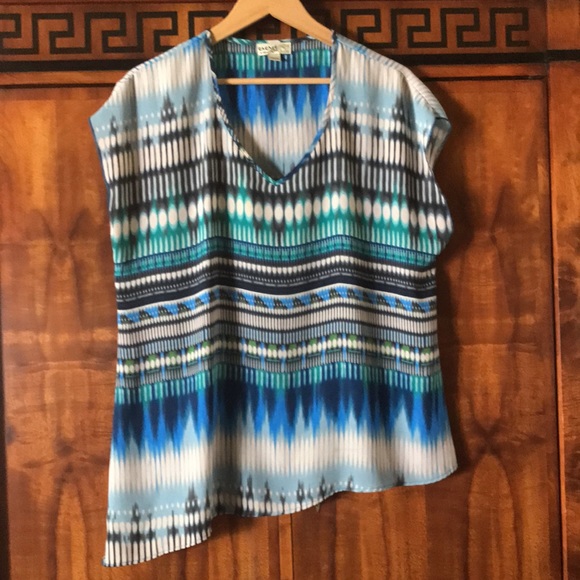 Energe Women’s top size XL in good condition - Picture 4 of 9